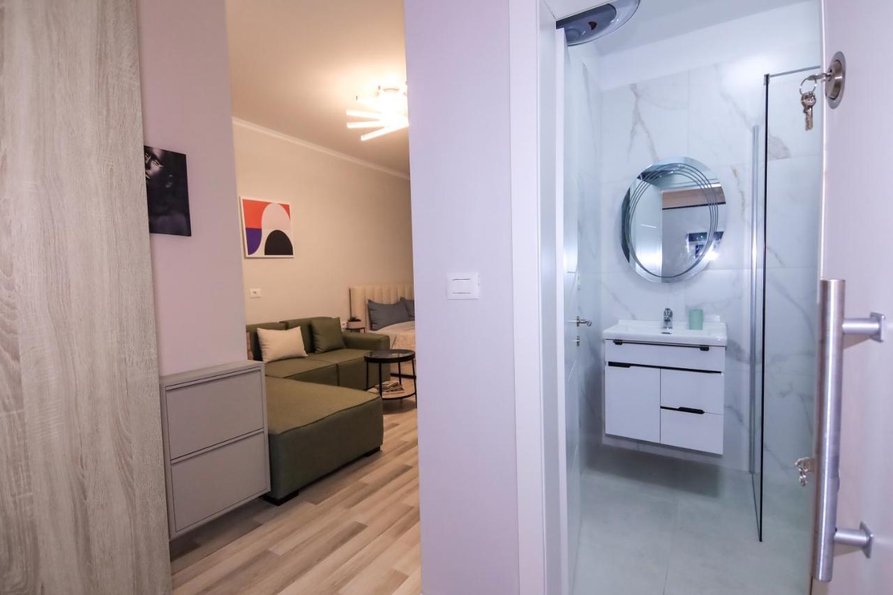 Nazari Apartment 2 티라나 외부 사진